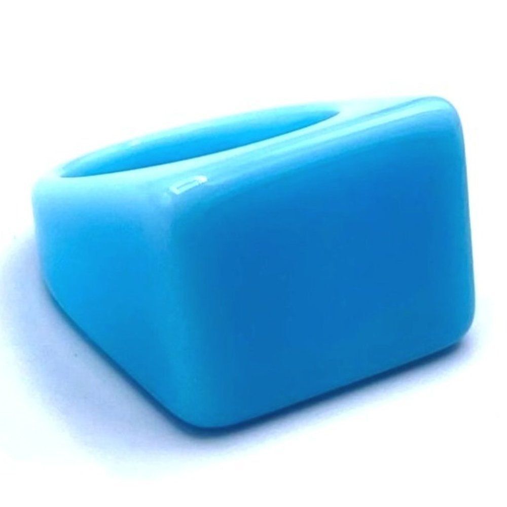 Sky Blue Acrylic Geometric Rectangle Chunky Statement Ring Size 7.5